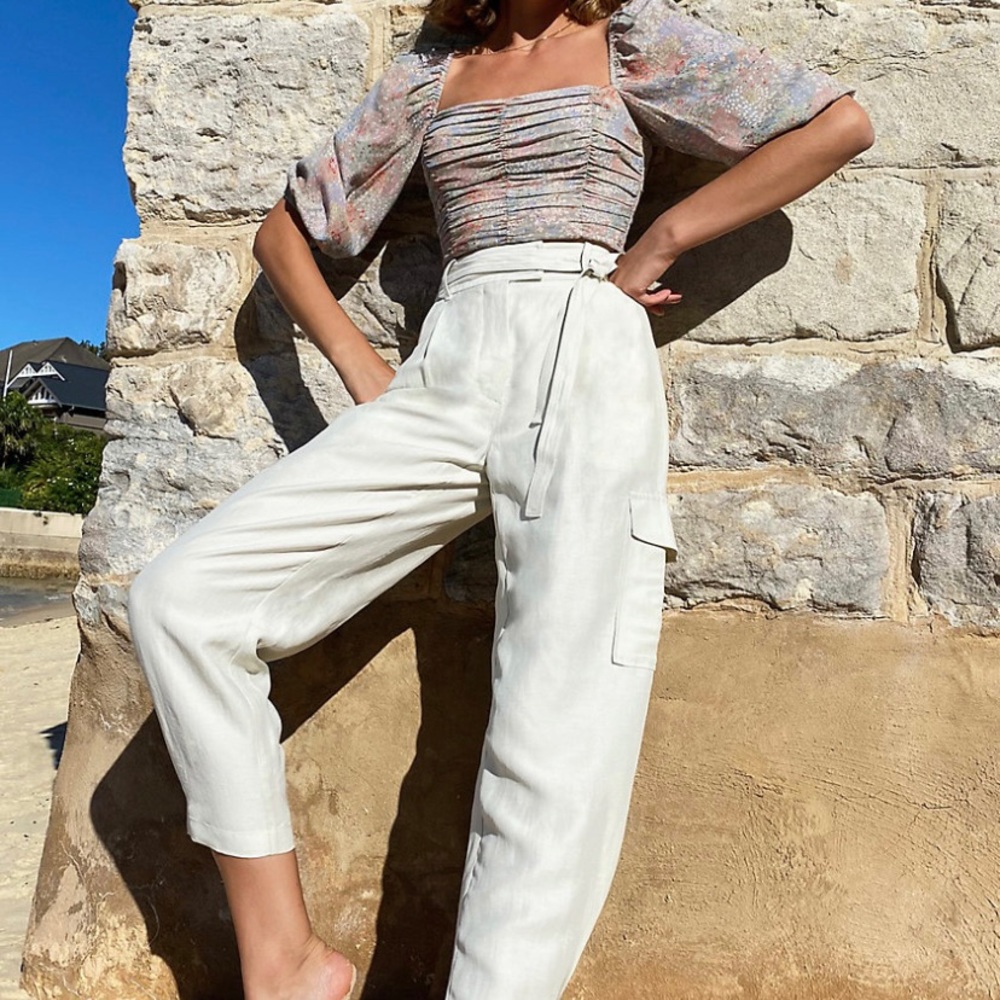 Aritzia Wilfred High Waisted Kayla Pants Size 4